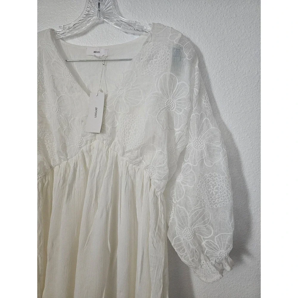 New!! Aeom White Lace Dress Women's Size Large - Picture 2 of 6